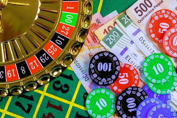id777 slot platform interface showing live casino tables, sportsbook odds, and slot games on mobile phone